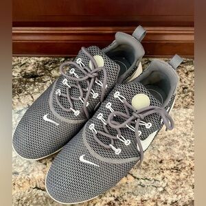 Nike Presto Fly - Women's Shoe LIGHTWEIGHT COMFORT